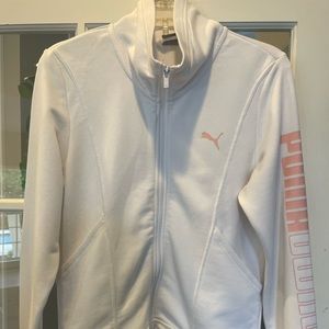 Girls Puma light athletic jacket, size medium